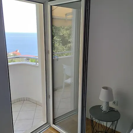 Apartments By The Sea Pisak, Omis - 10323 Pisak